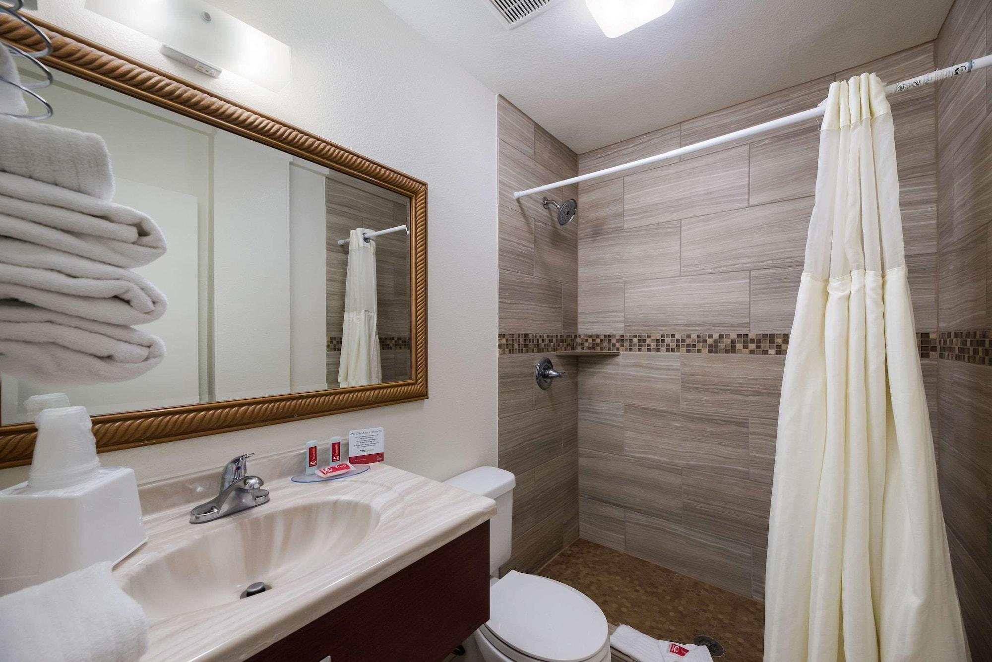 Econo Lodge Inn & Suites Williams - Grand Canyon Area Exteriör bild