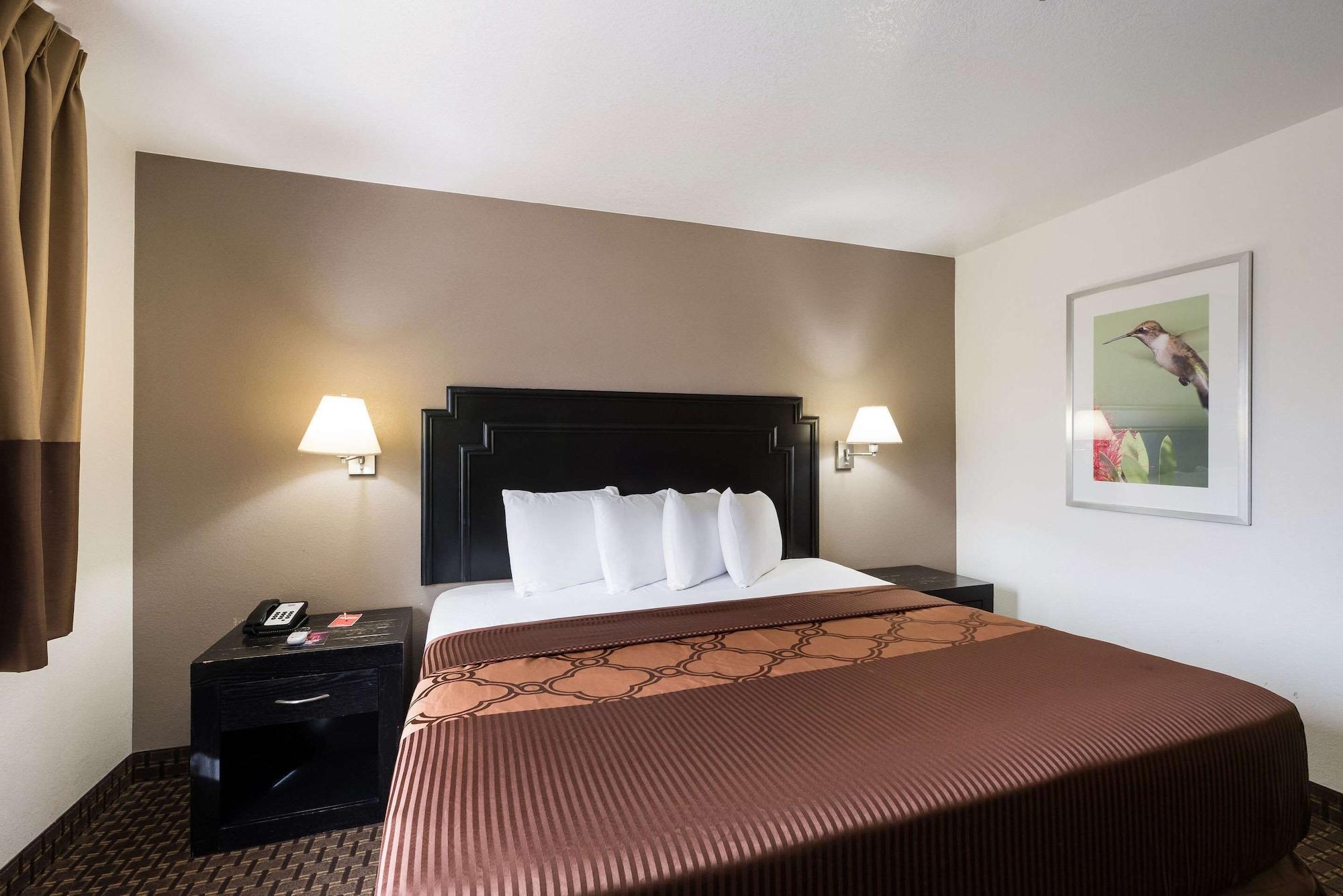 Econo Lodge Inn & Suites Williams - Grand Canyon Area Exteriör bild
