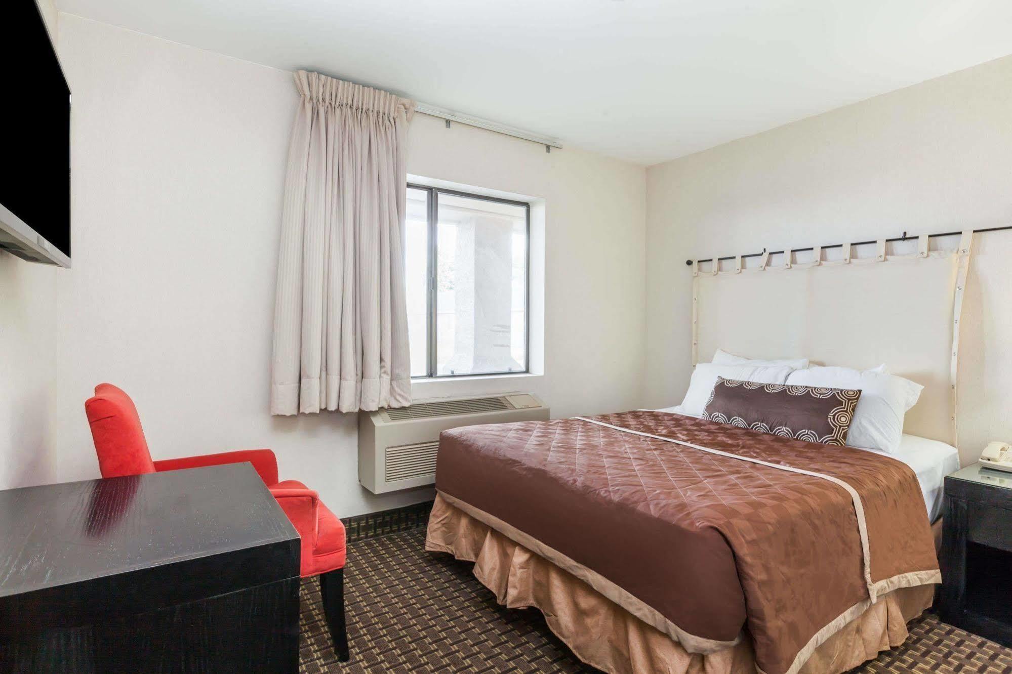 Econo Lodge Inn & Suites Williams - Grand Canyon Area Exteriör bild